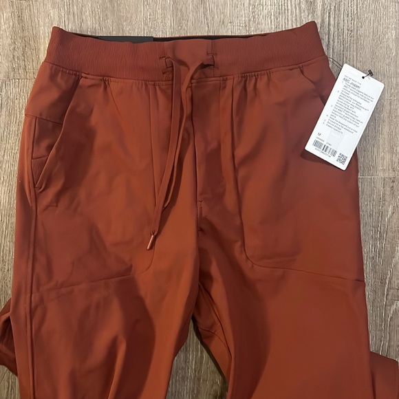 Lululemon ABC Jogger *Warpstreme - Picture 7 of 11